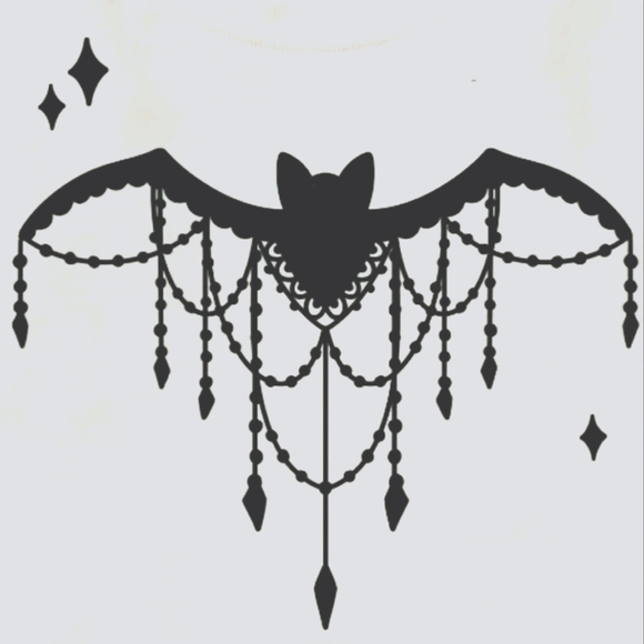 Meet your Posher, Jennifer - Picture 1 of 4